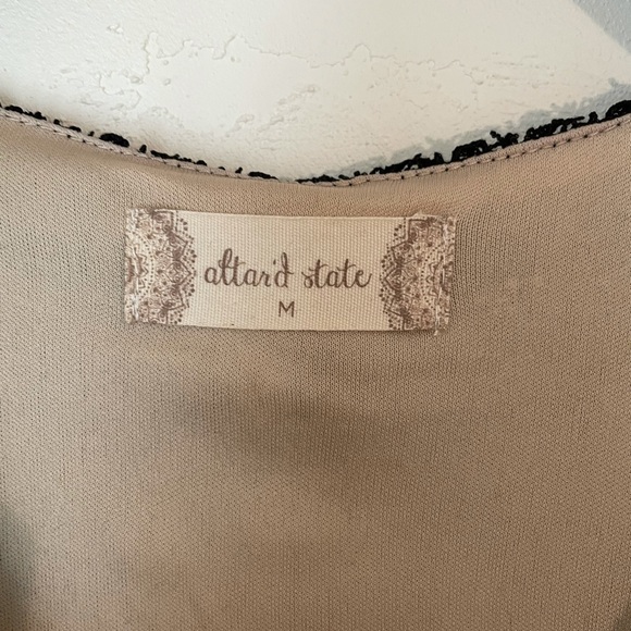 Black Altar’d State Dress w/ Sleeves - Picture 2 of 6